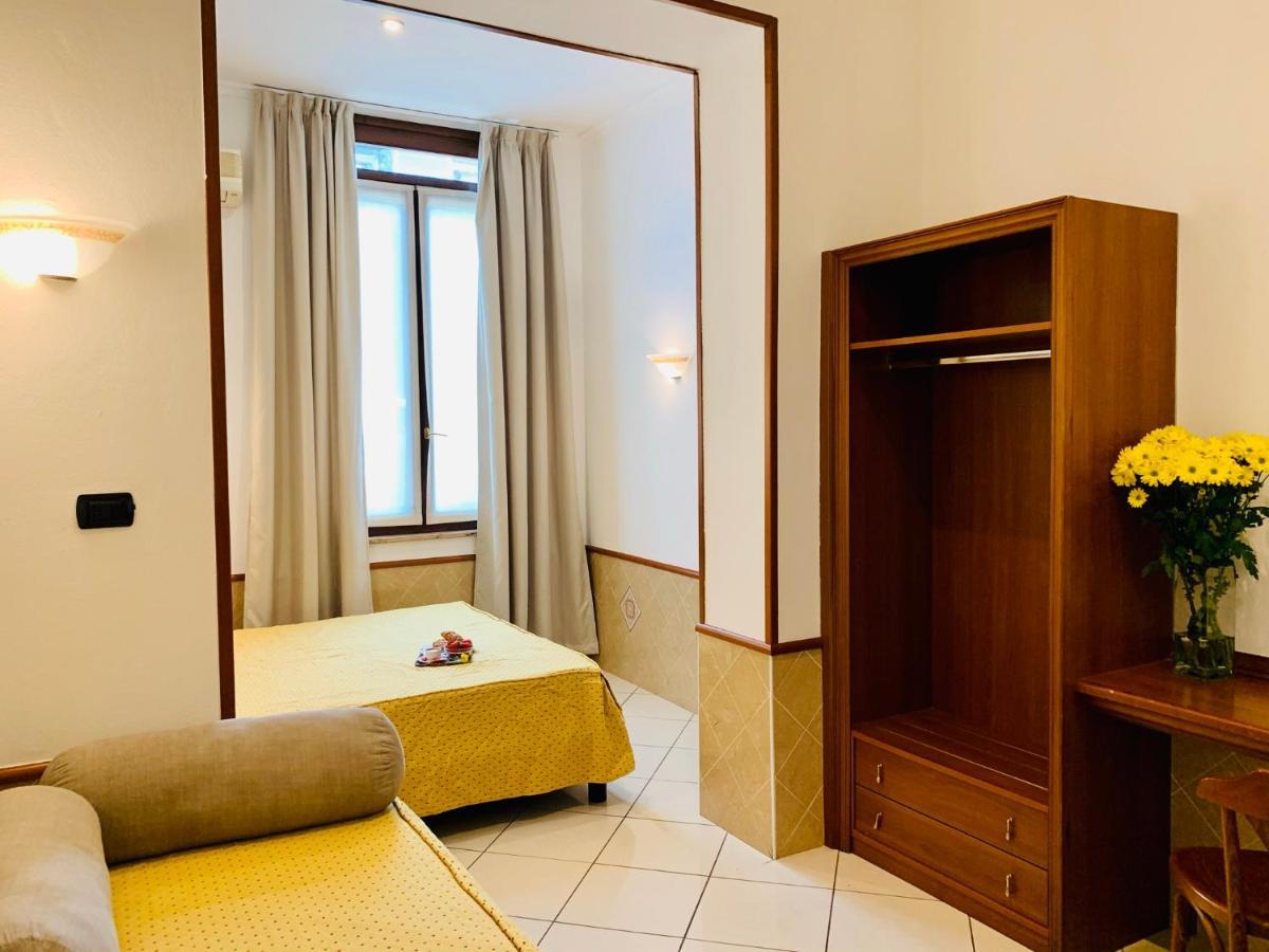מילאנו Hotel Astrid מראה חיצוני תמונה