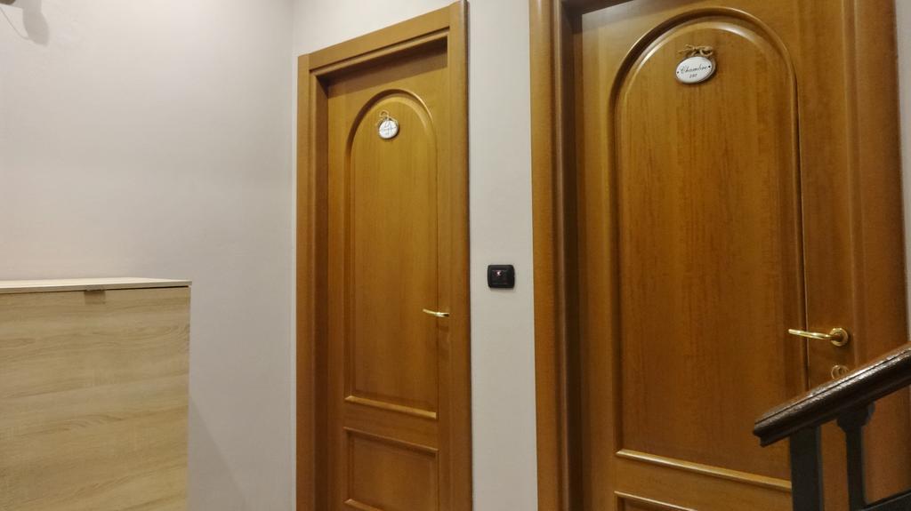 מילאנו Hotel Astrid מראה חיצוני תמונה